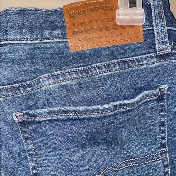 Lucky Brand Women’s Sweet Mid Rise Straight Jeans Blue Denim Regular Fit sz 6 - Picture 6 of 7